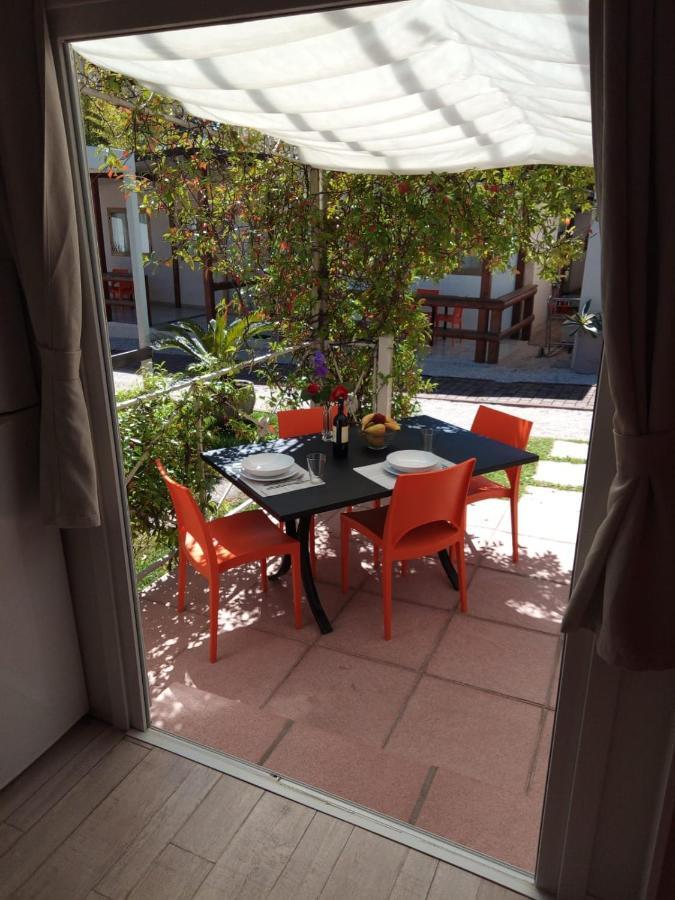 Villaggio Turistico Dei Tigli Padenghe sul Garda Rum bild